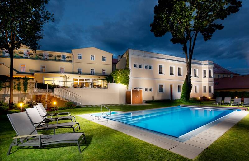 Hotel Reza ****