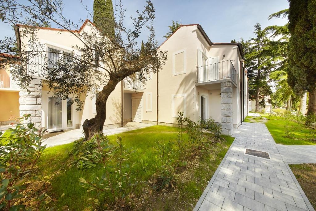 Olive Suites ****