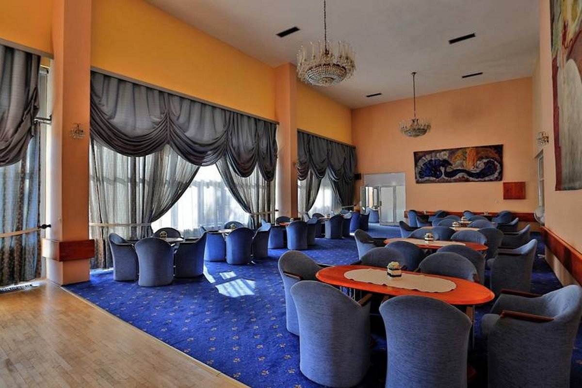 Hotel Ozón ***
