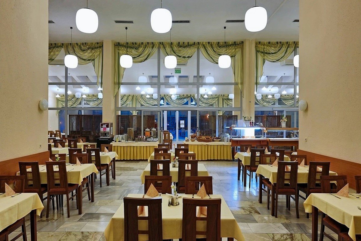Hotel Ozón ***