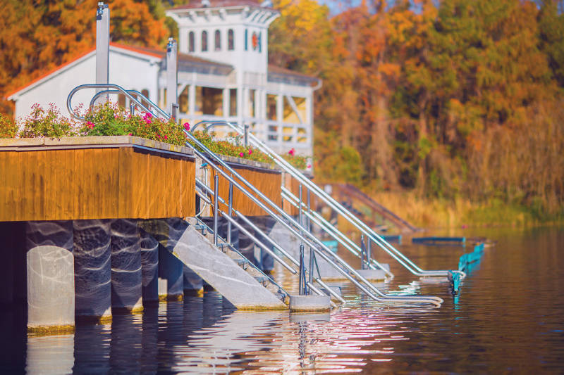 Panorama relax se vstupem do terálního jezera Hévíz