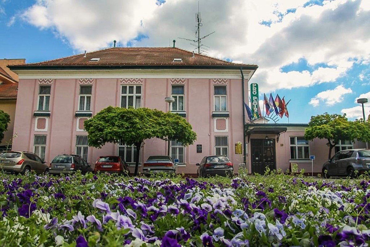 Pro Patria Ensana Health Spa Hotel **