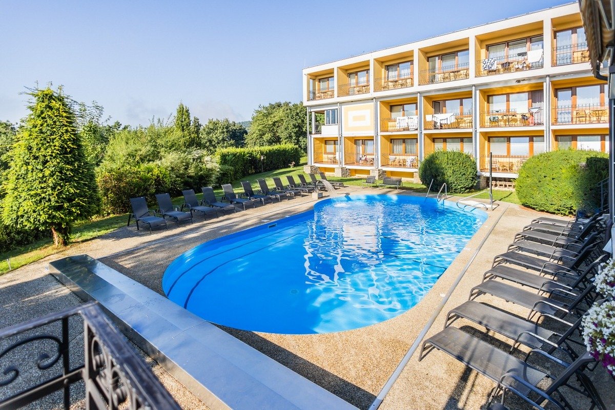 Ubytování s polopenzí 2025/2026