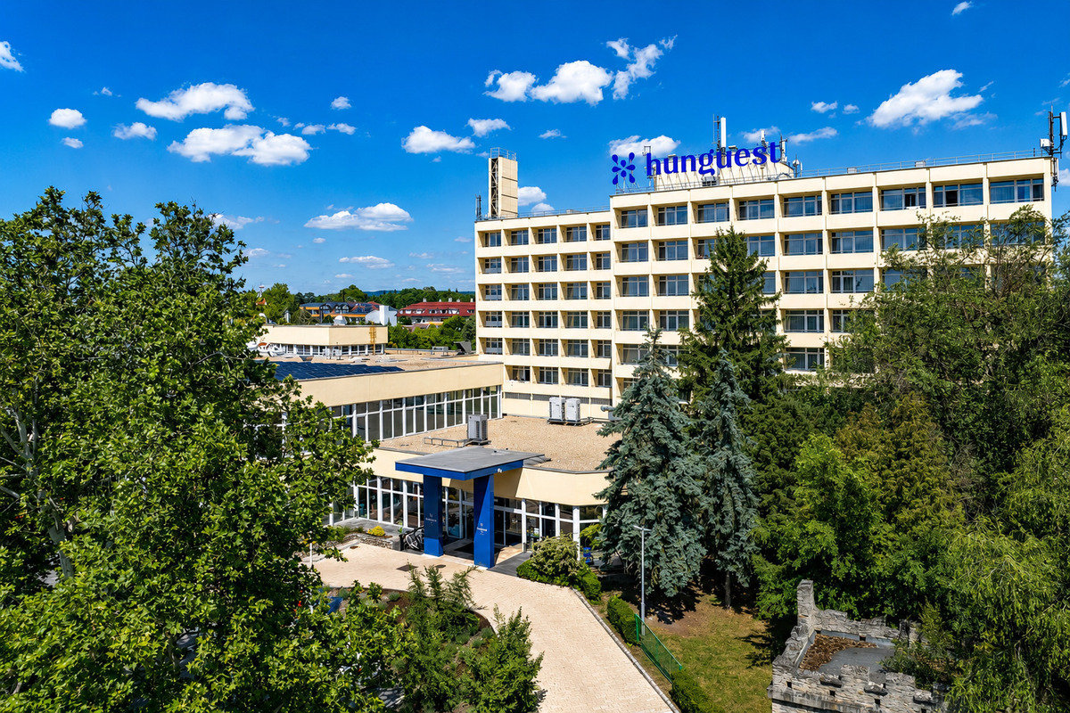 Hunguest Hotel Helios ****