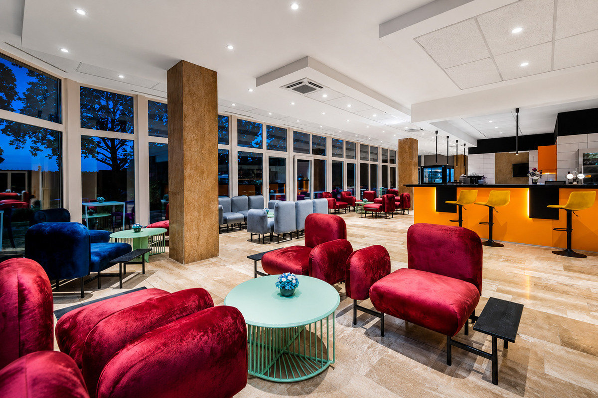 Hunguest Hotel Helios ****