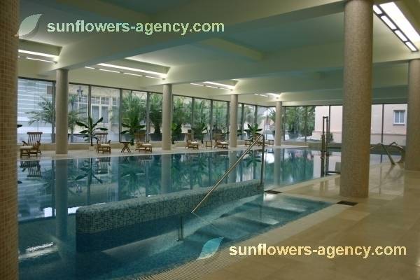 Silvestr v hotelu Savoy Westend