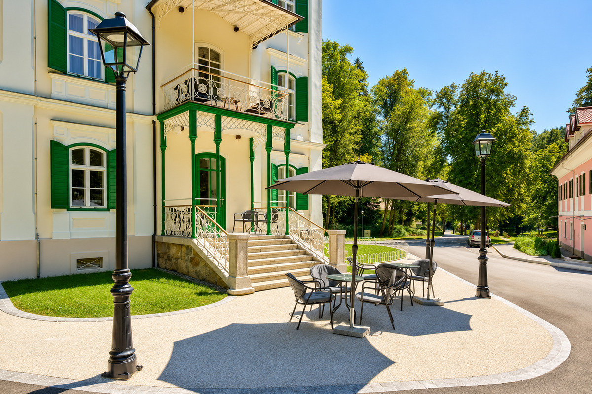 Boutique Hotel Dobrna ****