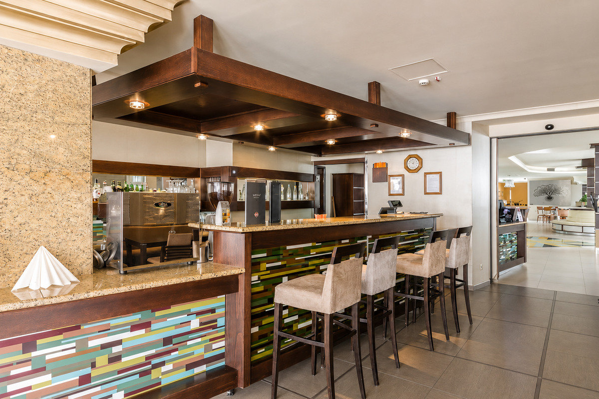 Hunguest Hotels Zrt. Hotel APOLLO ****